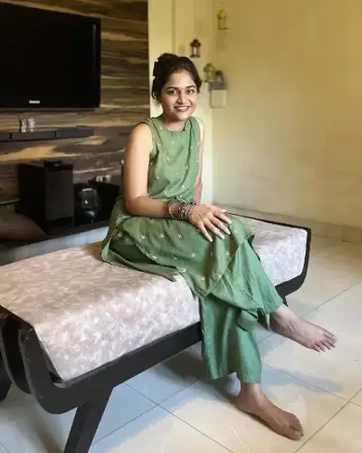 Etmadpur Call Girls