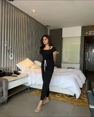 Etmadpur Call Girl Service